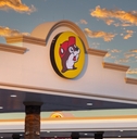 Buc-ee&#x27;s store and gas station