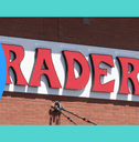 Trader Joe&#x27;s exterior