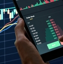Crypto trader investor broker