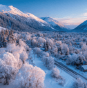 Alaska&#x27;s rustic landscape blanketed in snow