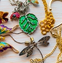 Costume jewlery