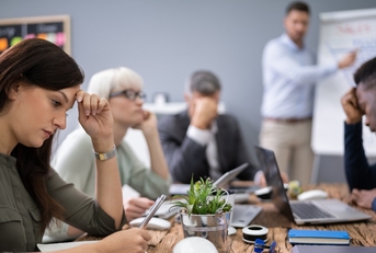 businesspeople getting bored in office