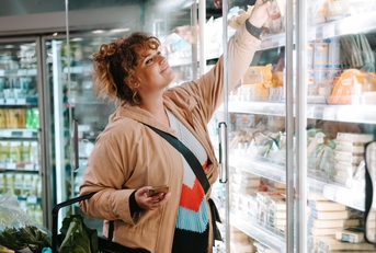 woman shopping groceries 