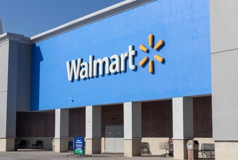 walmart store from outside during day