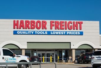 harbor freight tools store exterior