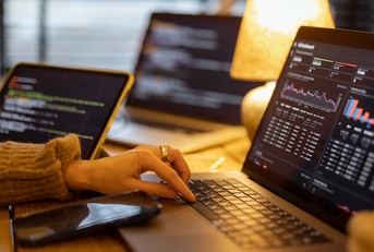 programming dashboard on laptop