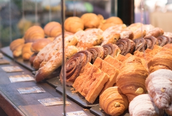 bake pastry 