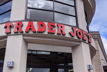 Redmond Trader Joe&#x27;s grocery store