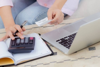 calculating finance household
