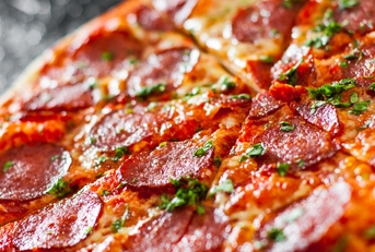 sliced pepperoni pizza