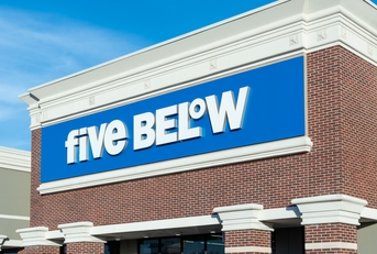 five below store in pearland