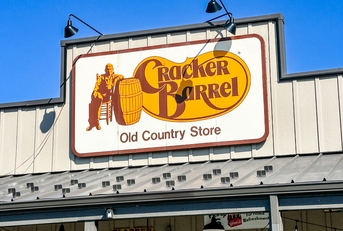 Cracker Barrel restaurant sign