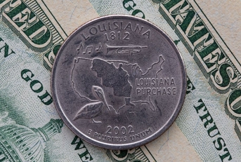 Louisiana state quarter on U.S. dollar bills