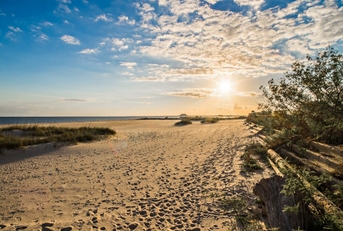 Beach scene in Mississippi