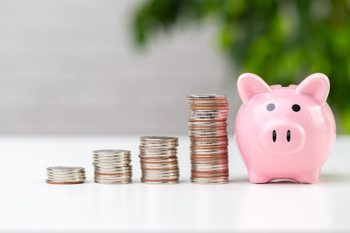 piggy bank with coin