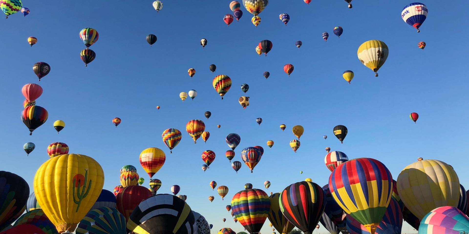 Albuquerque ballon festival zoom background