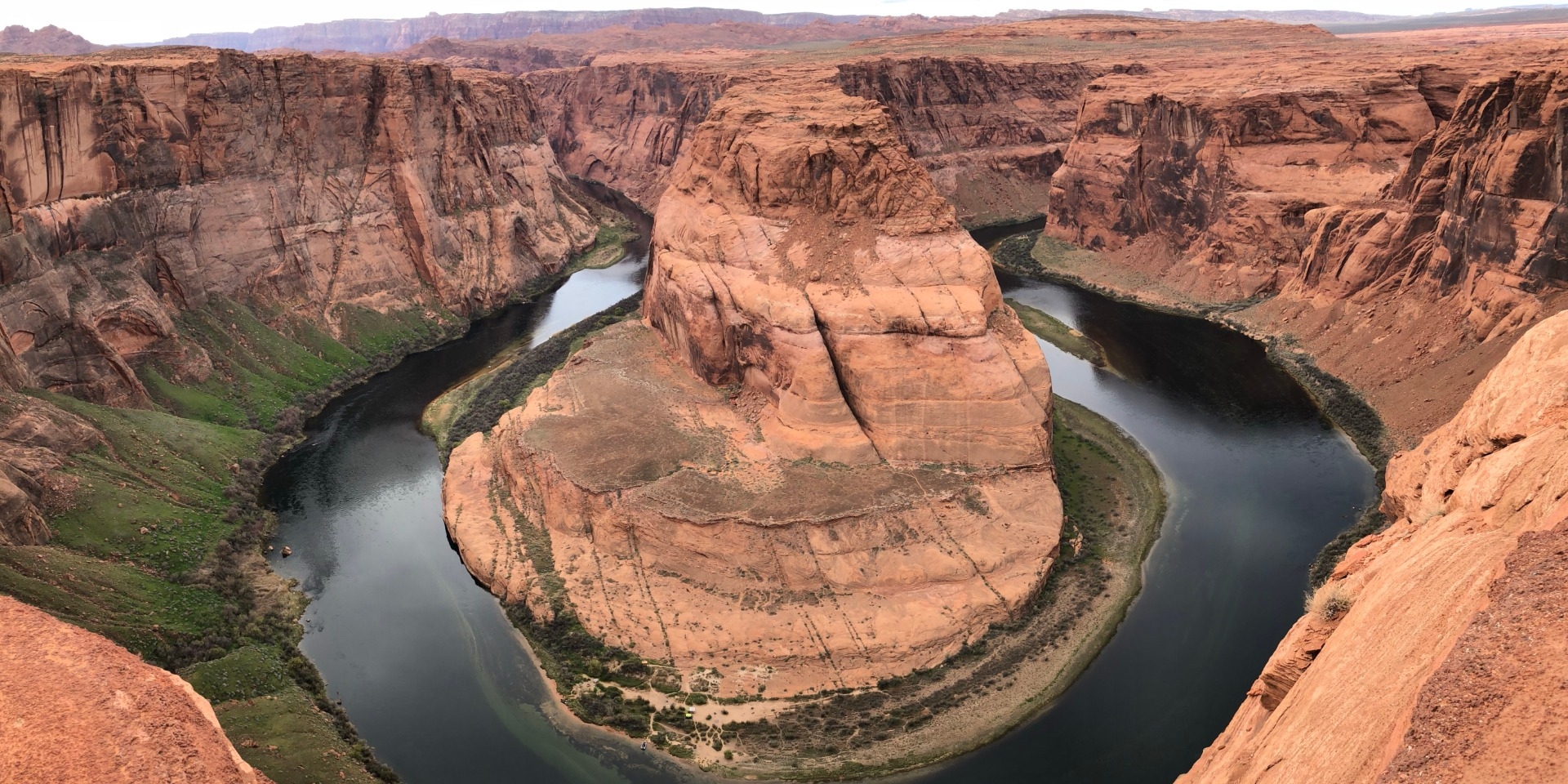 Horseshoe Bend Zoom Background
