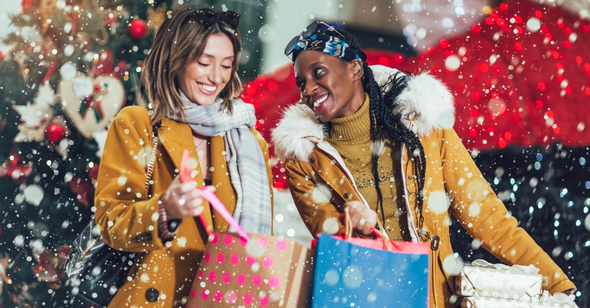 Women holiday shopping