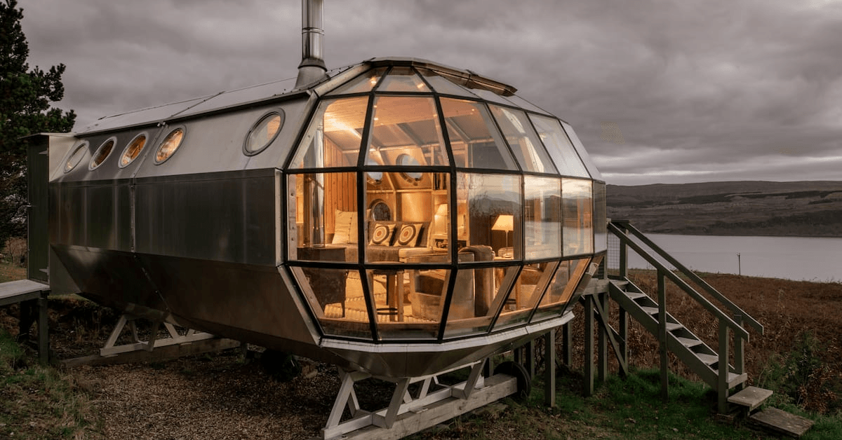 Scotland airship airbnb