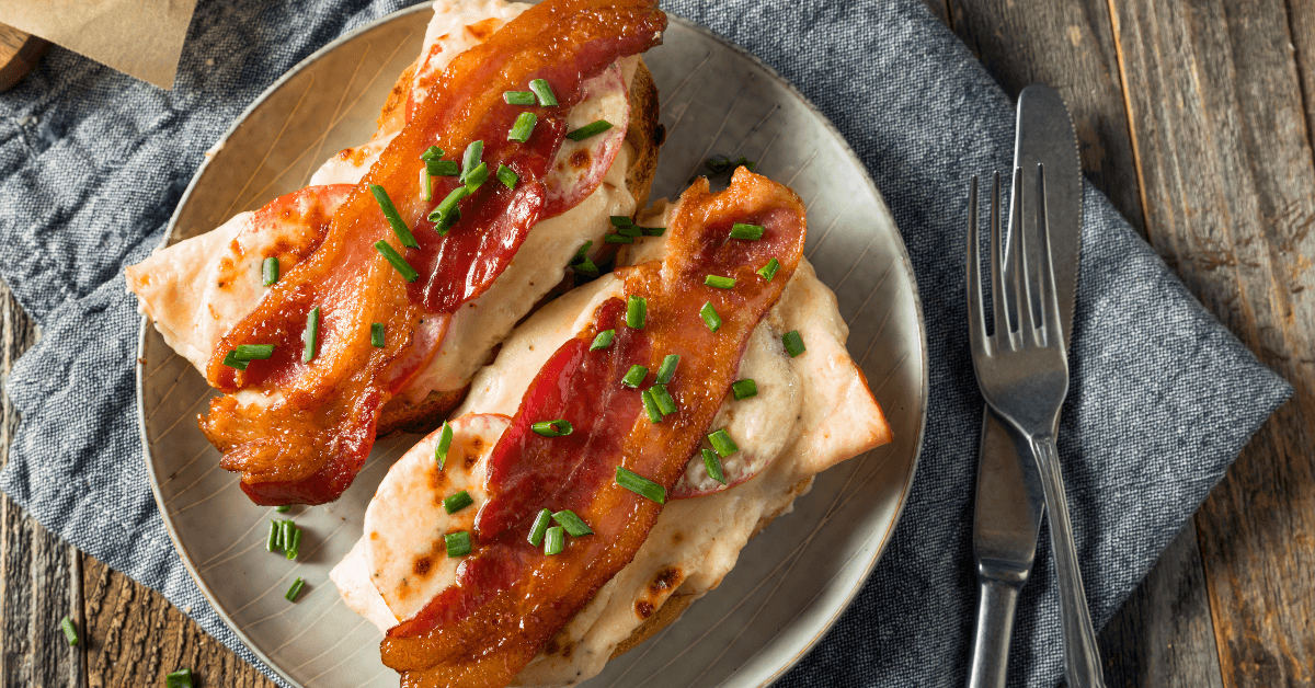 Kentucky hot brown sandwich