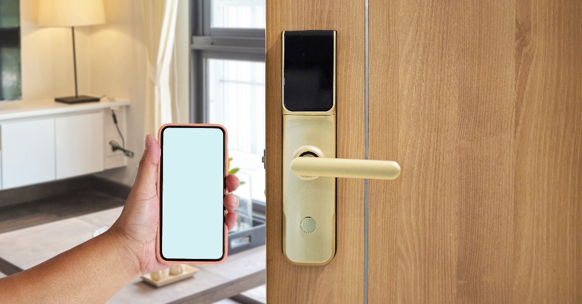 hotel door security unlocking by application on mobile phone