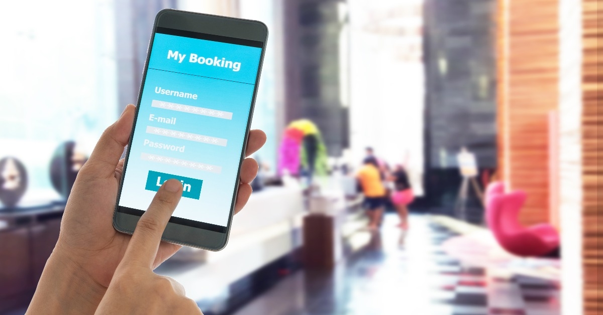 smart phone booking hotel