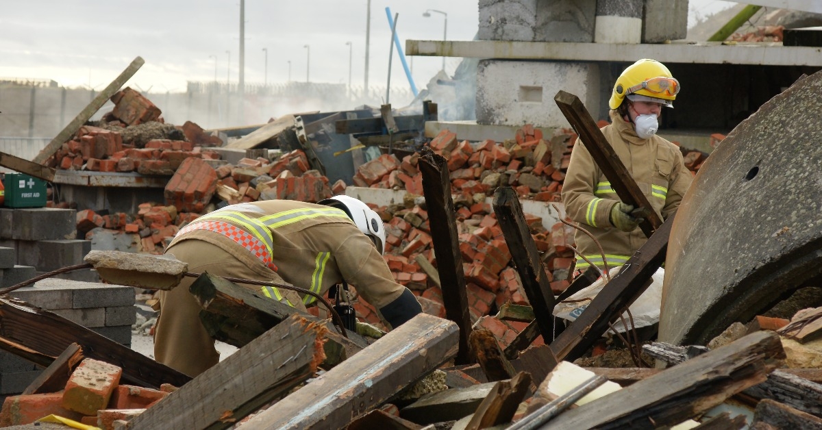 city earthquake disaster zone