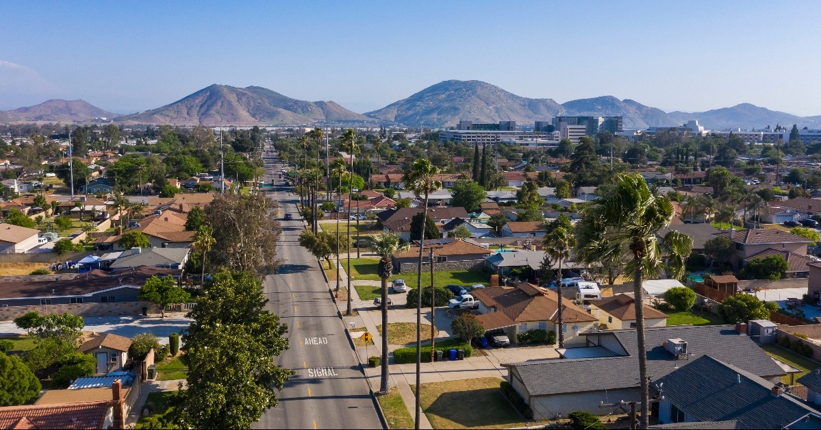 aerial view of housing in Fontana California