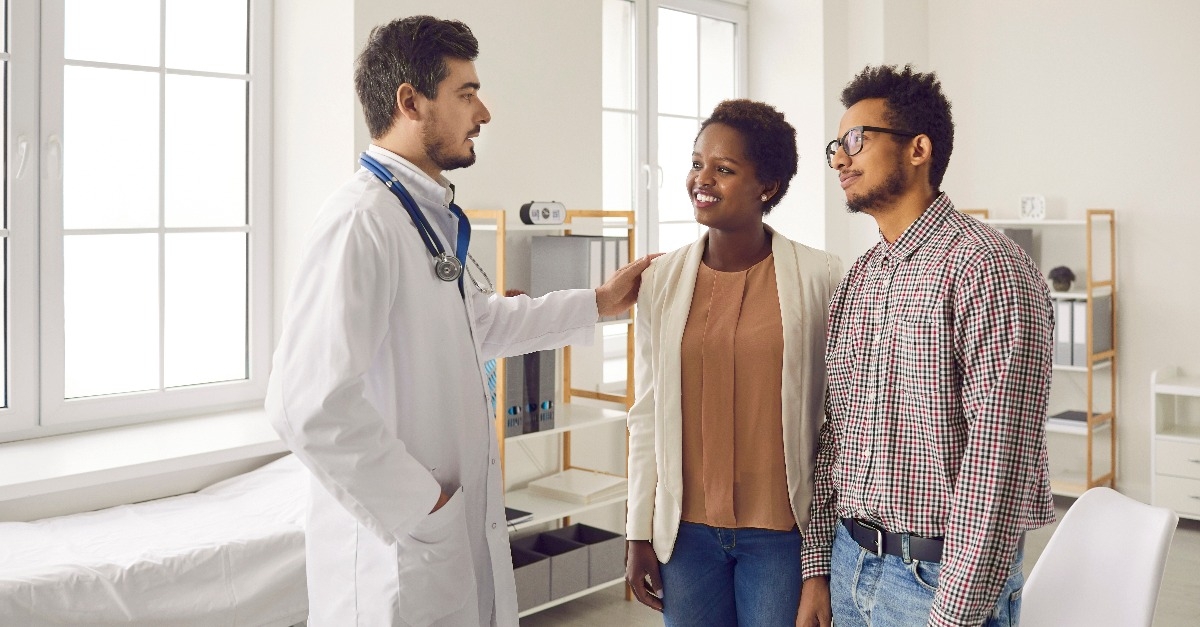 family visiting doctor for health check up 