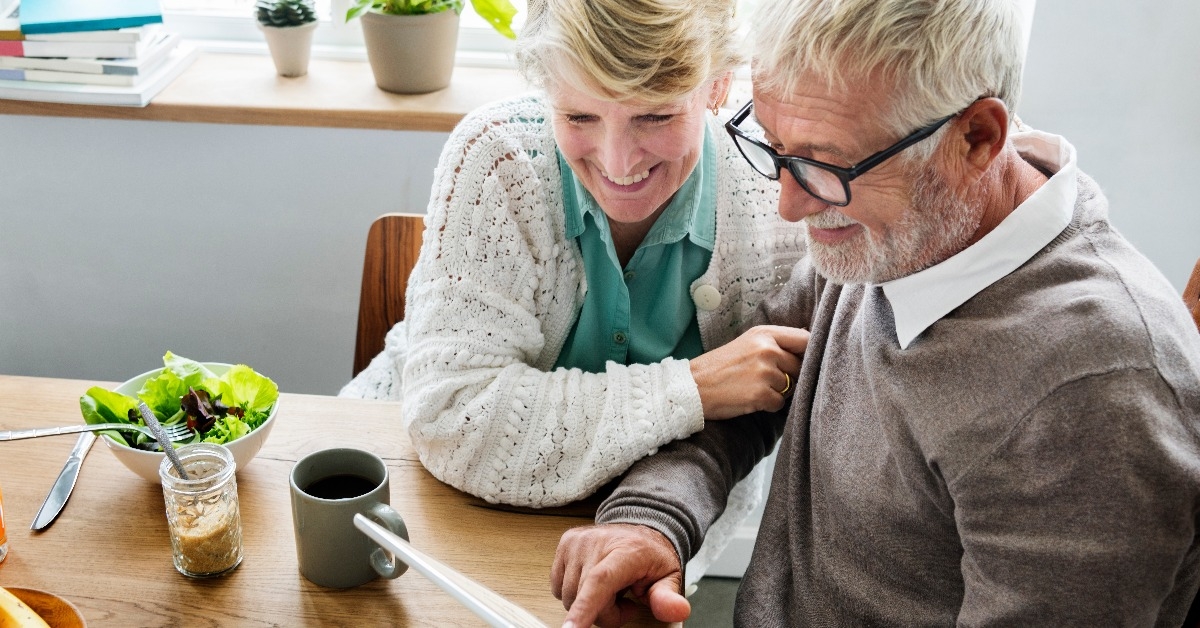 retirement senior couple lifestyle living concept
