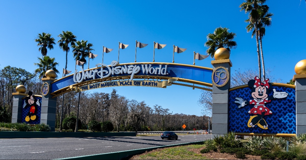 Walt Disney World entrance arch gate in Orlando Florida