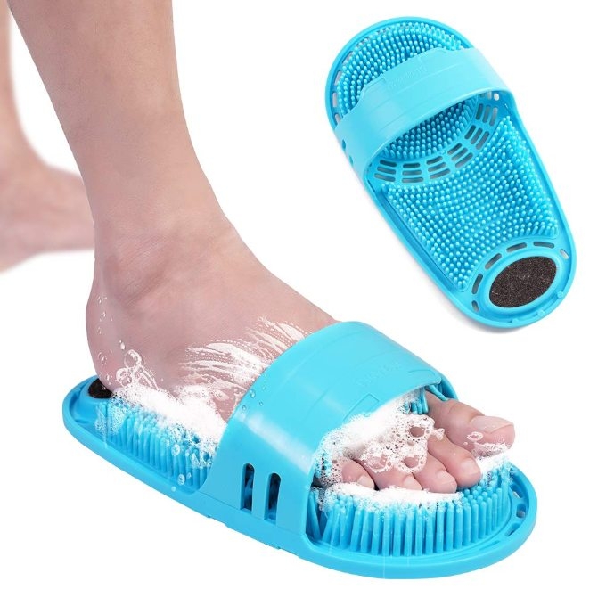 Scrubbing shower shoes