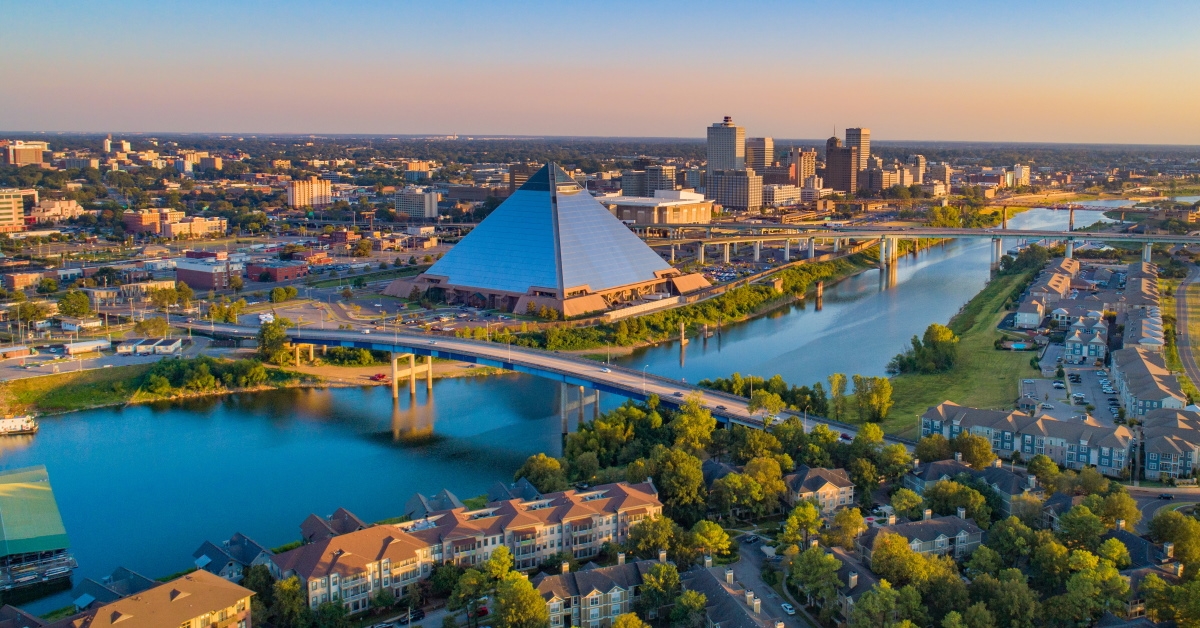 aerial view memphis skyline