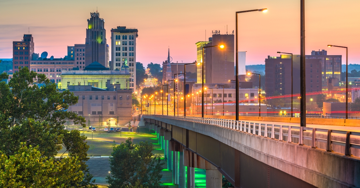 Youngstown Ohio USA town skyline
