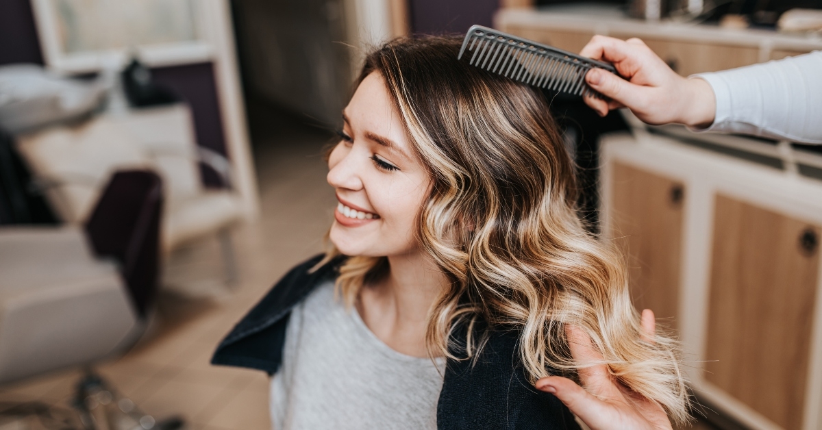 hairstyle of young woman after dyeing hair