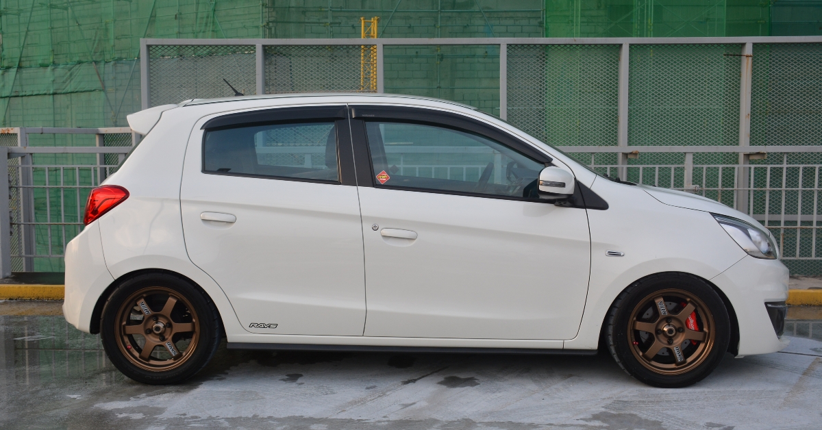 Mitsubishi mirage at East side