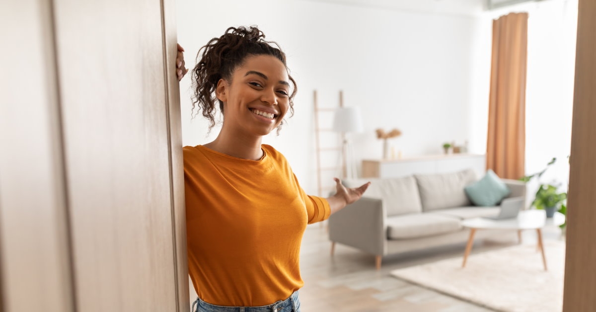 african american woman welcoming guests