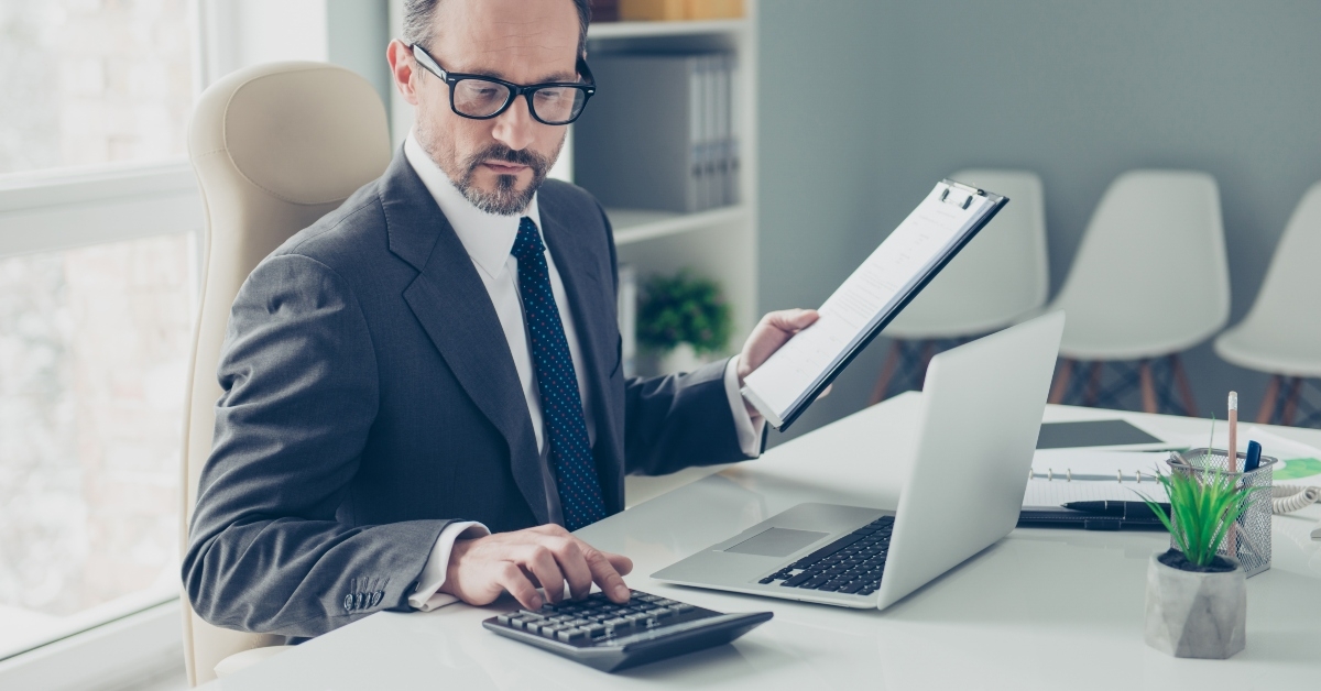 banker man in formal wear