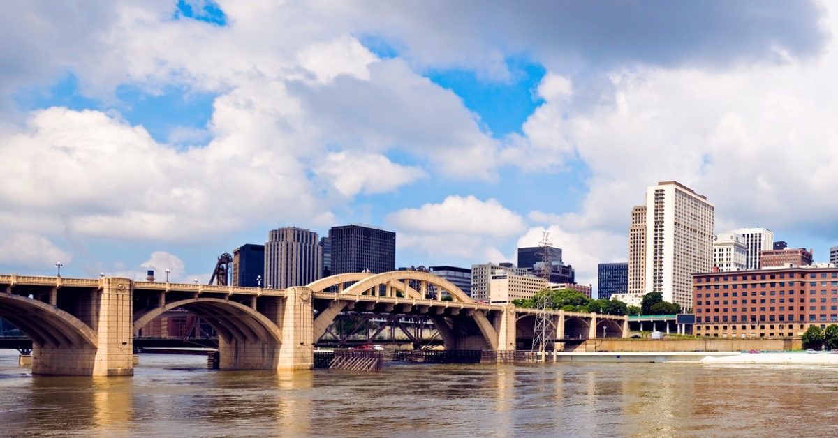 panoramic shot of grand rapids in michigan during day time