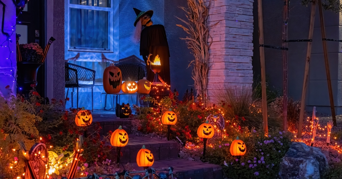 house with halloween decoration