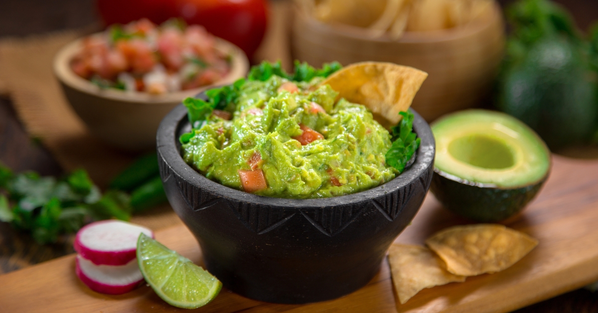 Mexican restaurant style side of Guacamole food