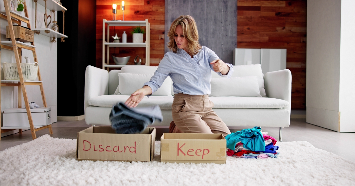 closet declutter and cleaning