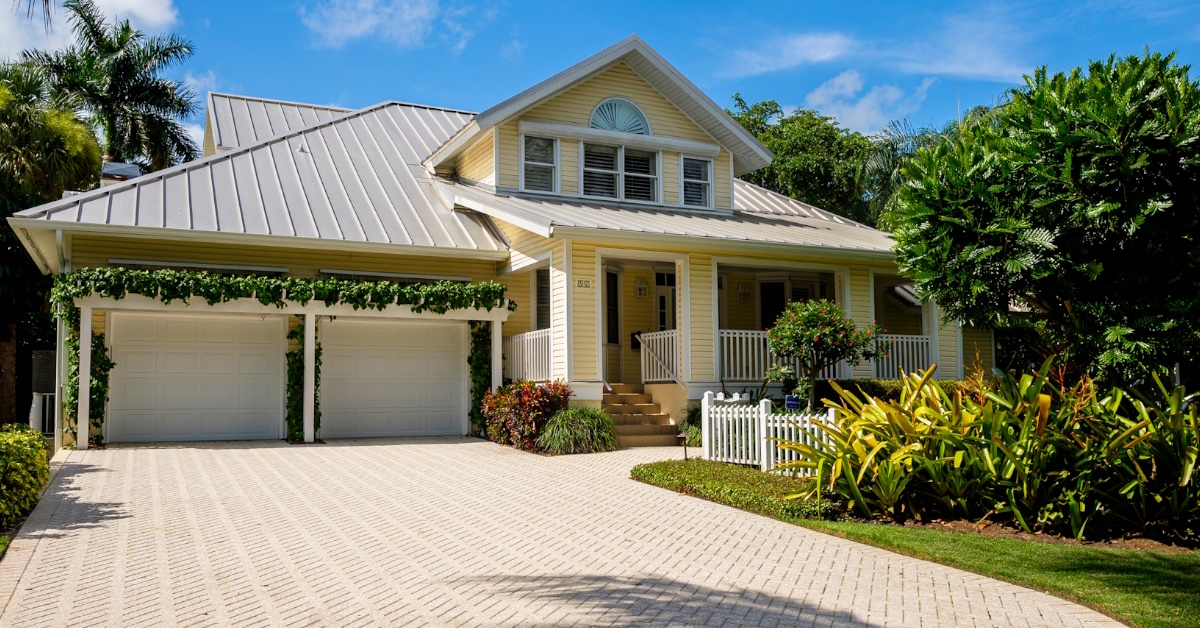 beautiful home with garden