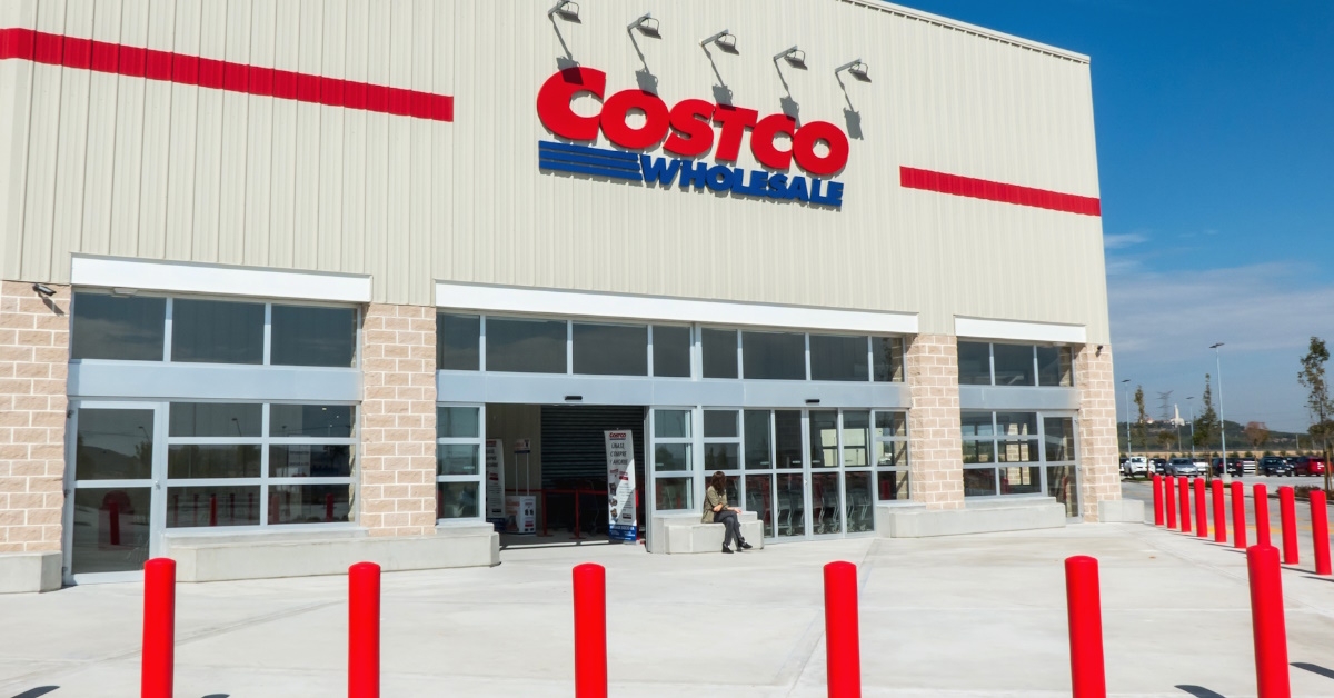front view of large building of costco wholesale located in getafe madrid spain.