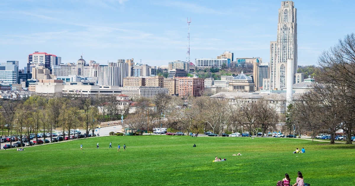 beautiful view of the skyline of pittsburgh during day time 