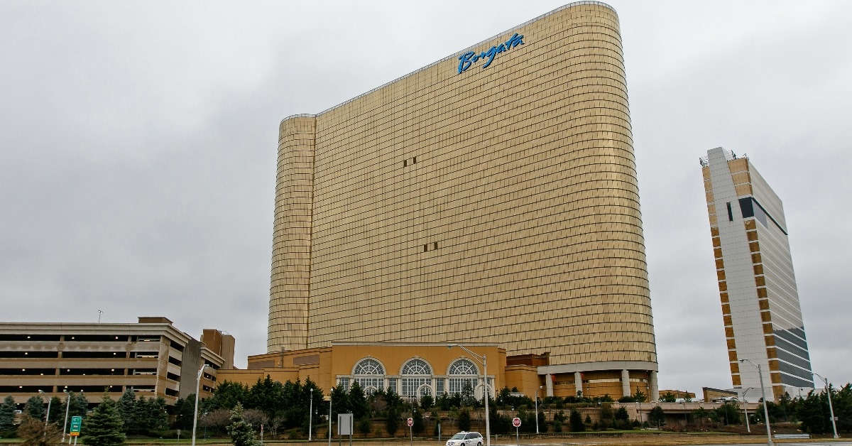 the borgata hotel and casino and the waterclub hotel under clear sky during day time