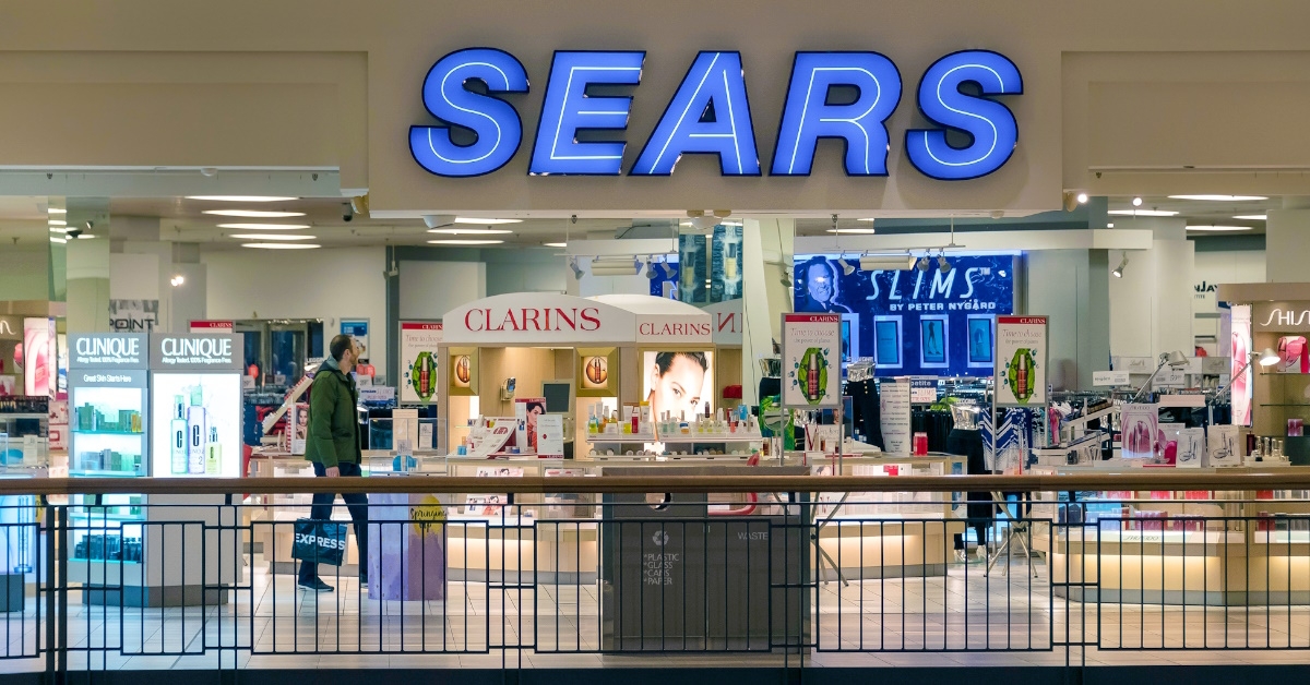 toronto sears store entrance