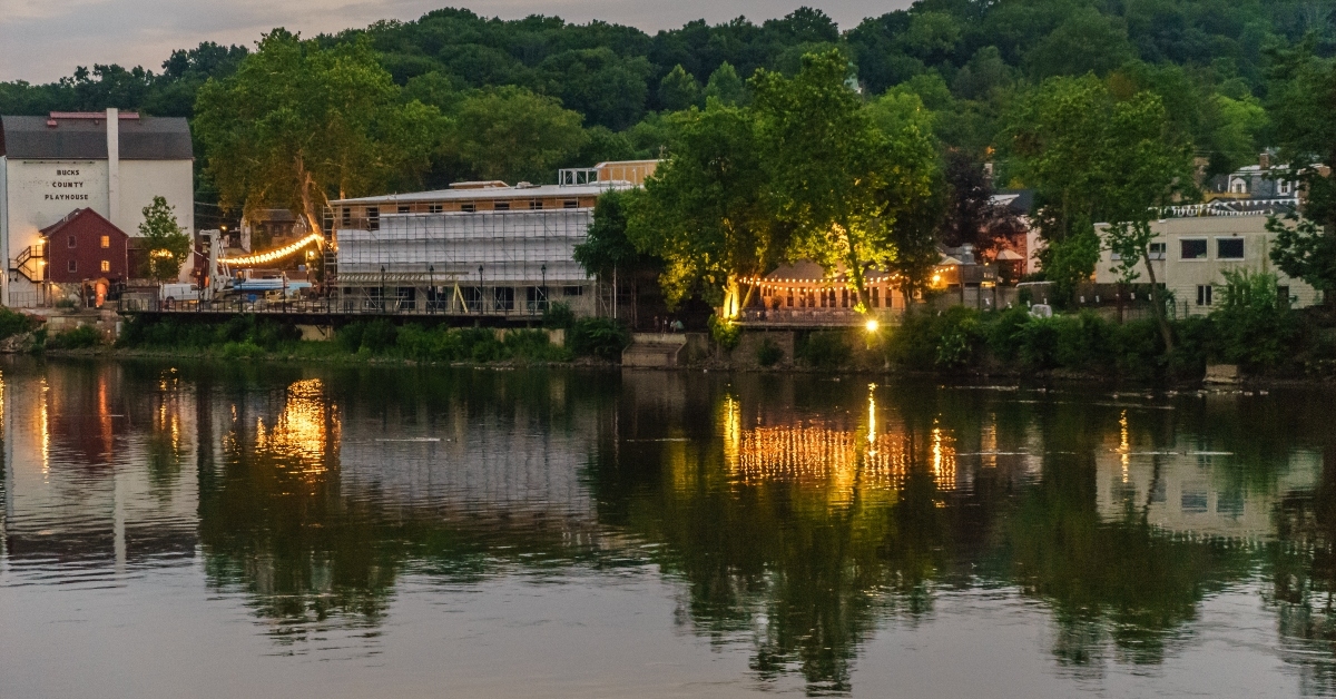 delaware river at summer