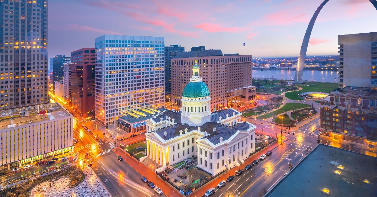 beautiful st louis downtown skyline