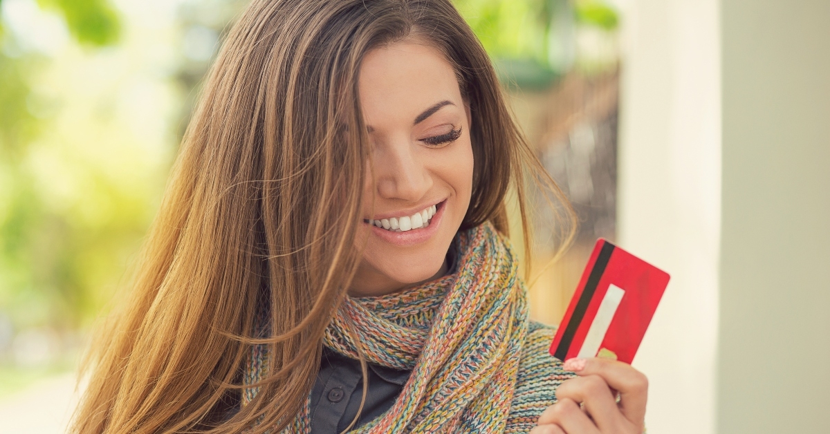 woman with credit card